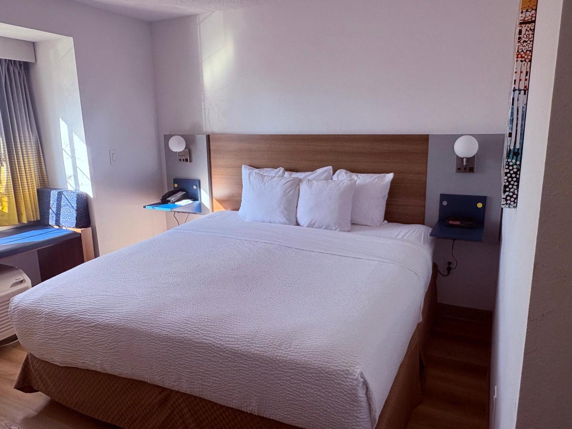 Microtel Inn & Suites By Wyndham Denver Airport Екстериор снимка