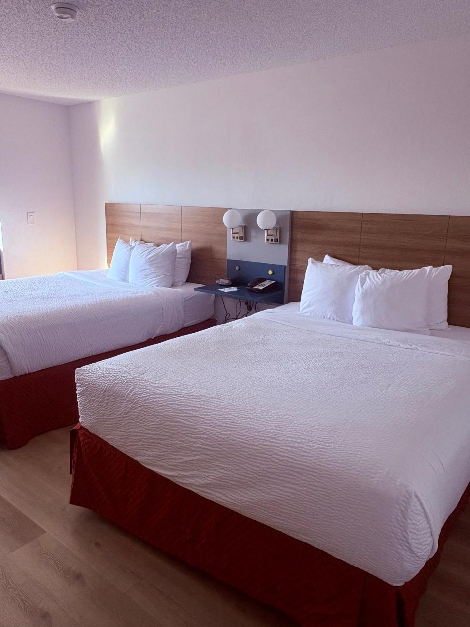 Microtel Inn & Suites By Wyndham Denver Airport Екстериор снимка